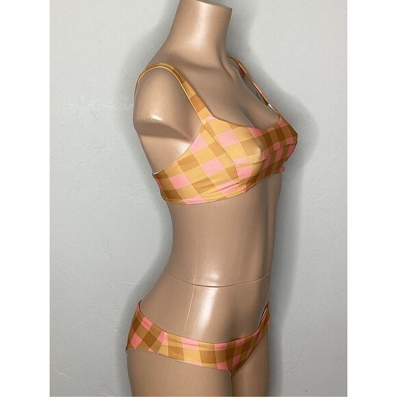 New. L*SPACE gingham bikini. Small. Retails $189 - Picture 3 of 12